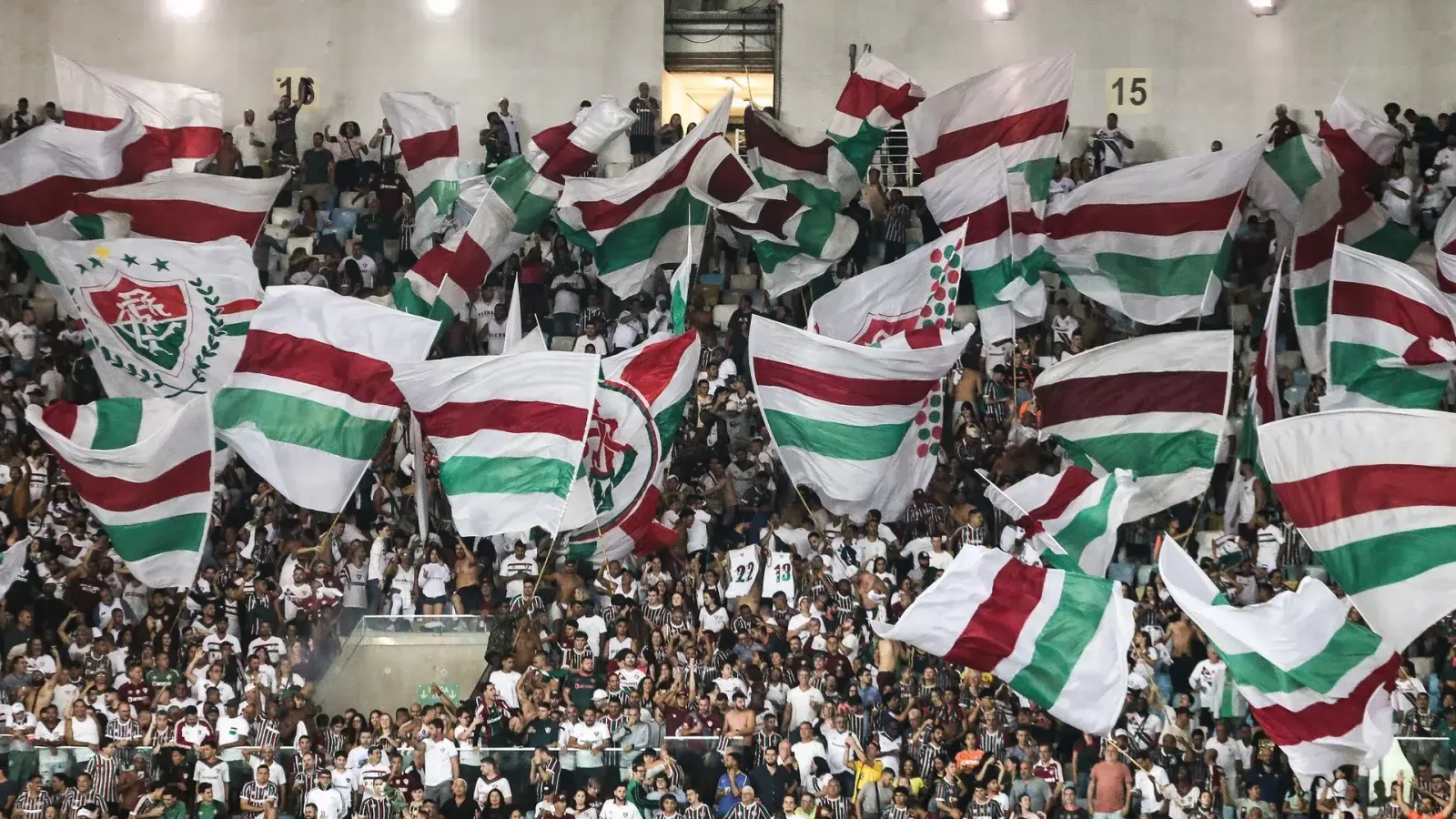 Les fans de Fluminense provoquent le Borussia Dortmund