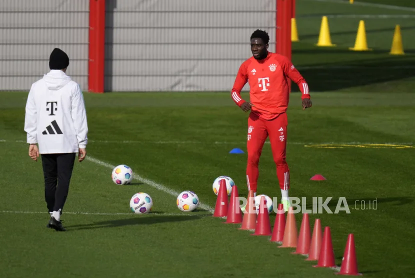 Le défenseur d’Alphonso Davies a décidé de survivre au Bayern Munich