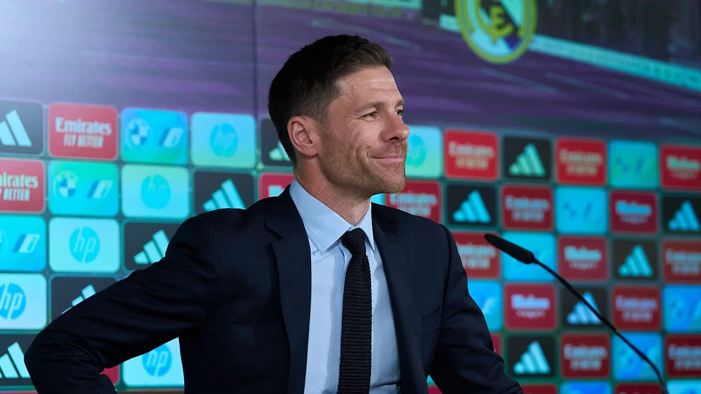 Bundesliga Star critique sur la rumeur de la rumeur de transfert du Real Madrid
