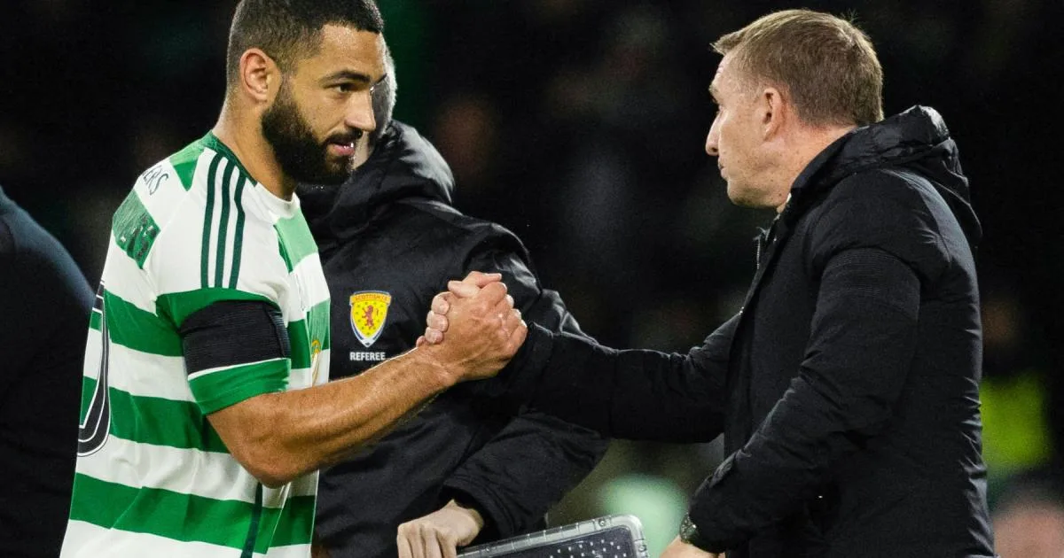 Le manager du Celtic réagit au lien Cameron Carter-Vickers Bayer Leverkusen