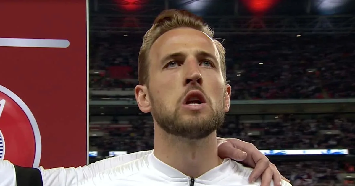 Leopold Querfeld étourdit les stars de Bundesliga pour remporter le but de la saison 2024/25 de la saison