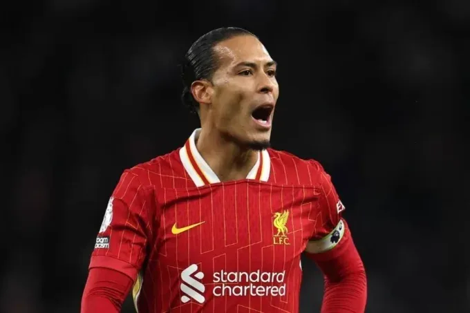 Le Real Madrid et le Bayern Munich sont prêts à offrir des contrats pour Virgil Van Dijk