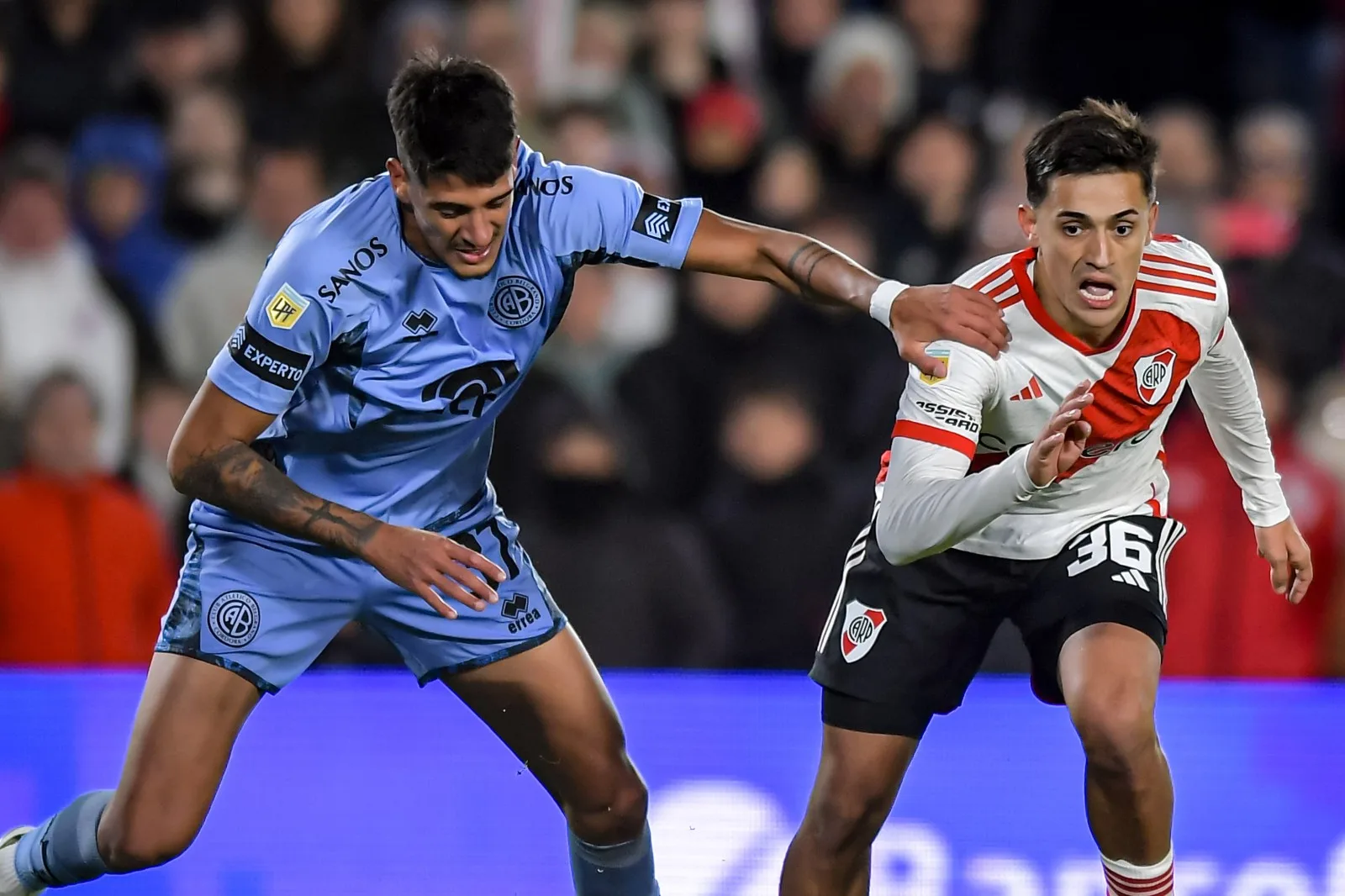 Bayer Leverkusen regarde Mariano Troilo