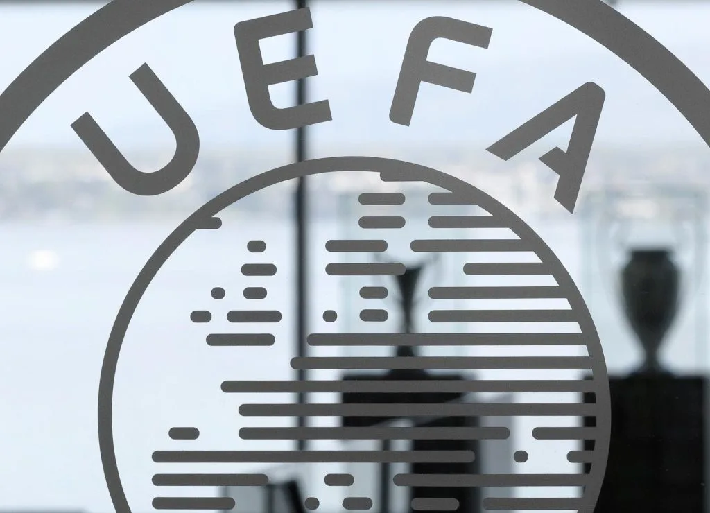 Le Bayern Munich et Benfica Lisbonne, sanctionnés par l’UEFA après les incidents de la Ligue des champions