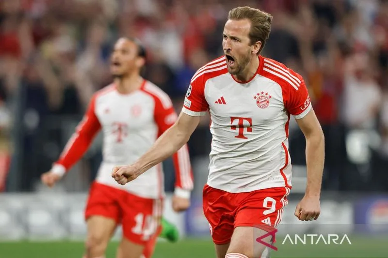 Duel 2 de la meilleure équipe de Bundesliga en Ligue des champions, le Bayern Munich a été qualifié pour le trimestre-final