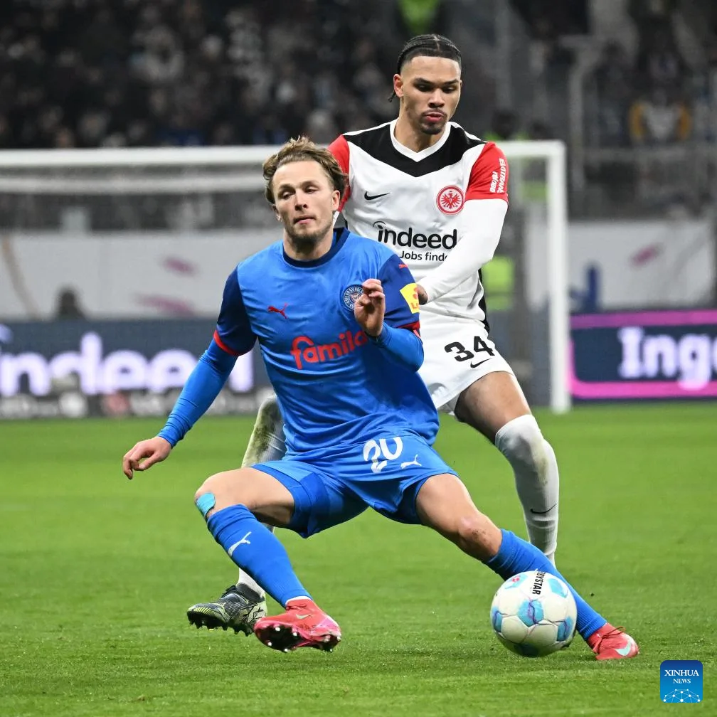 Eintracht Frankfurt contre Holstein Kiel-Xinhua