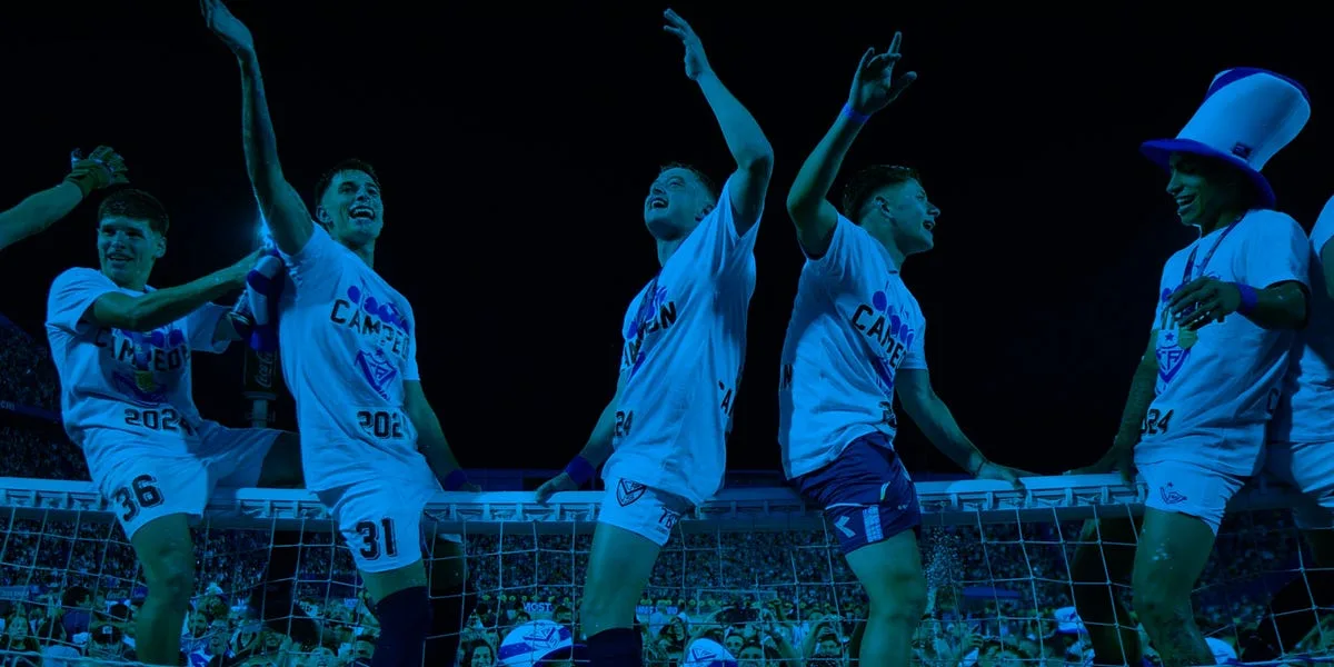 Vélez met fin à 11 ans d’attente pour le titre, les équipes de Bundesliga tentent de ne pas marquer, Xavi et Iniesta réunis
