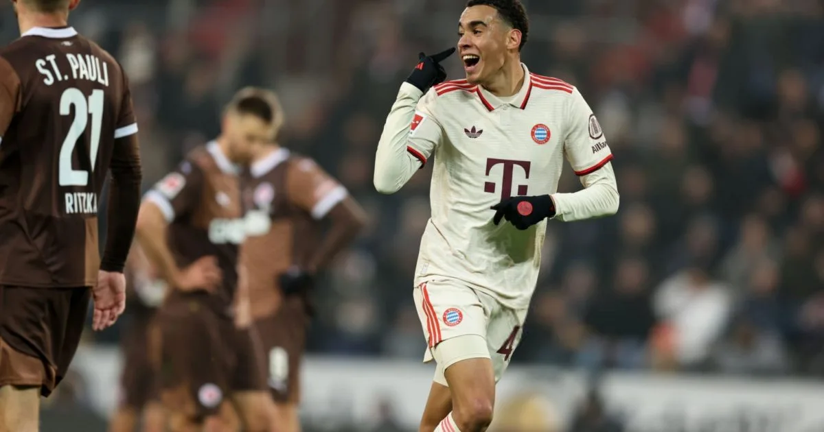 Musiala joue alors que le Bayern obtient six sans faute, Dortmund perd