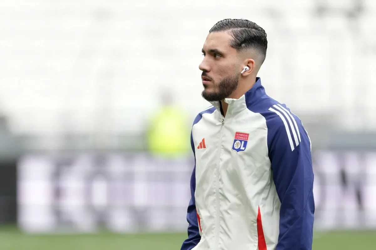 La Bundesliga ne lâche pas Rayan Cherki