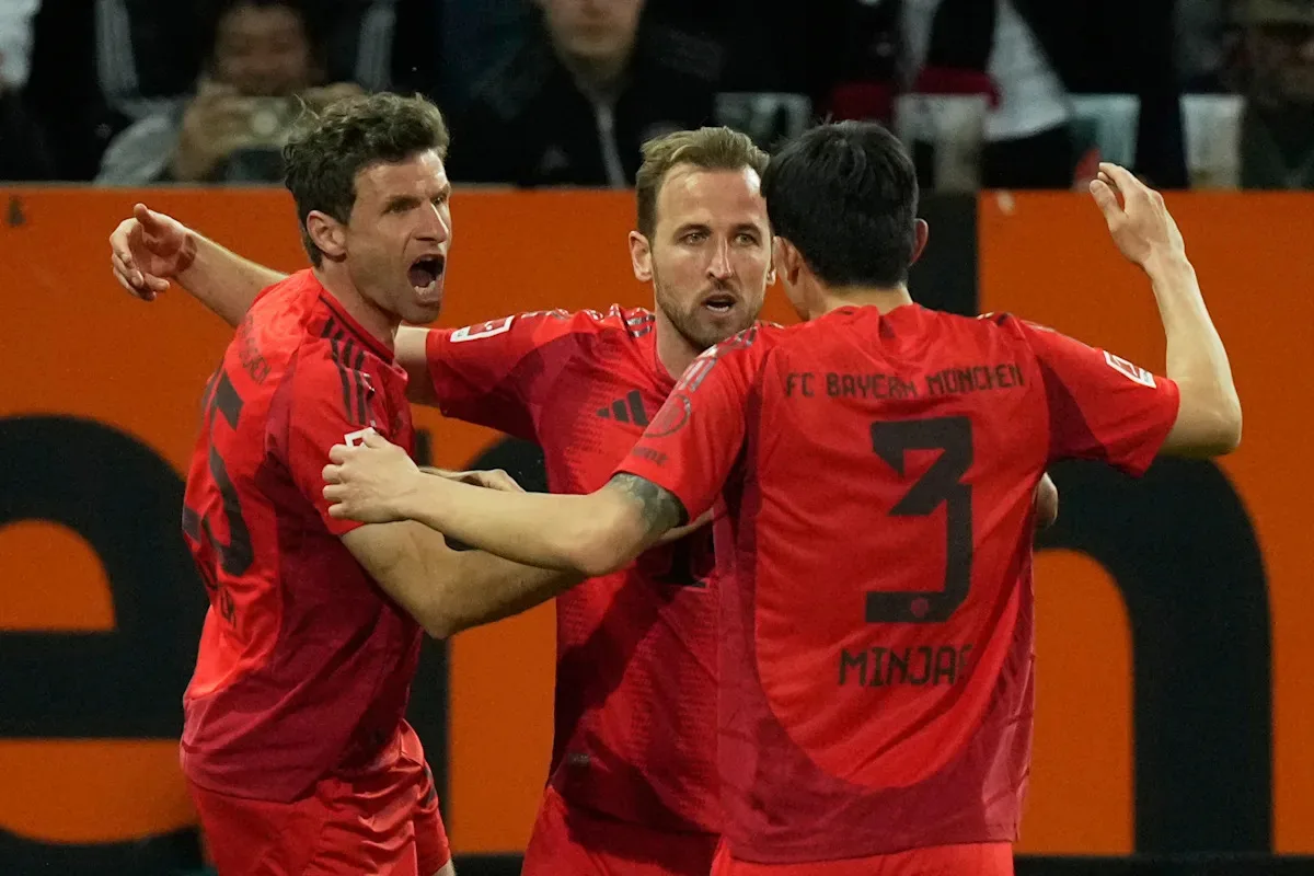 Kane marque dans la victoire du Bayern sur Augsbourg alors que March vers le titre de Bundesliga se poursuit