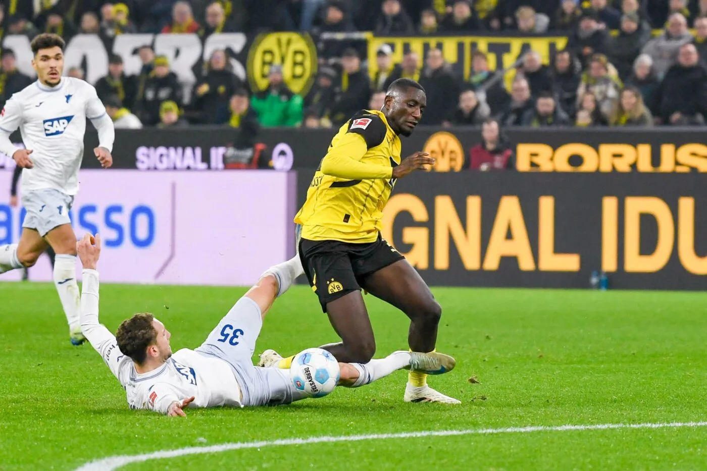 Le Borussia Dortmund fait un carton contre Hoffenheim – Bundesliga – J14 – Borussia Dortmund-Hoffenheim (1-1)