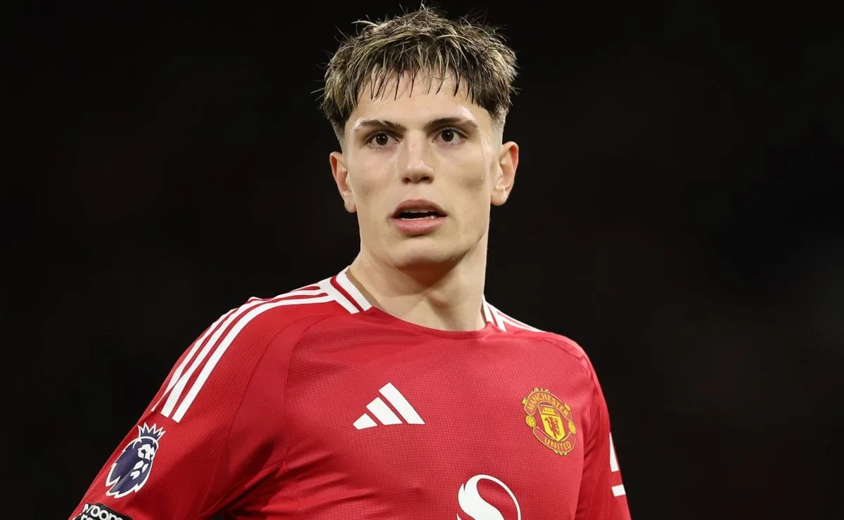 Manchester United aurait rejoint la course pour le Borussia Dortmund Rising Star si Garnacho part