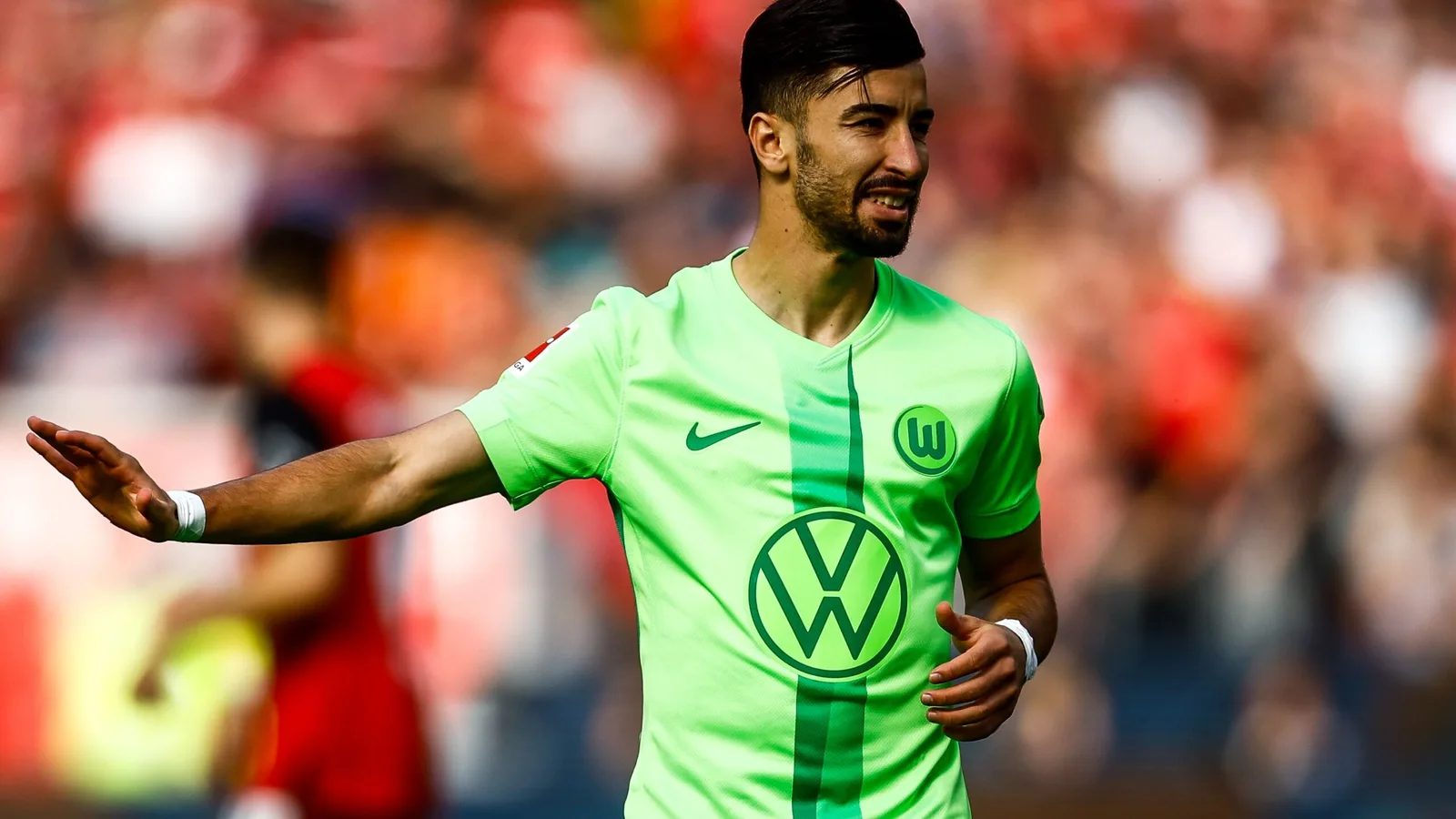 La forêt de Nottingham devrait combattre Liverpool et Arsenal pour la star de Bundesliga de 40 millions d’euros surnommée la «nouvelle Riyad Mahrez»