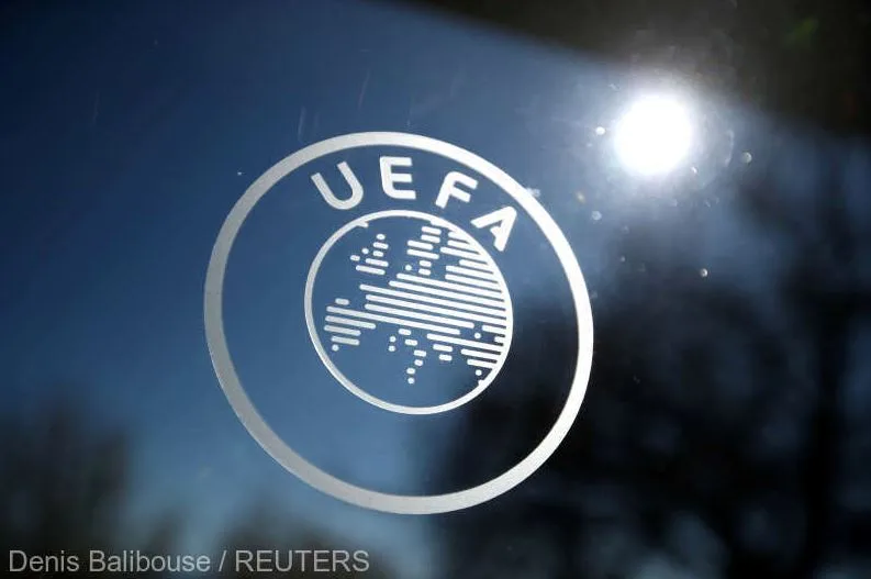 Football: le Bayern Munich et Benfica Lisbonne, sanctionnés par l’UEFA après les incidents de la Ligue des champions