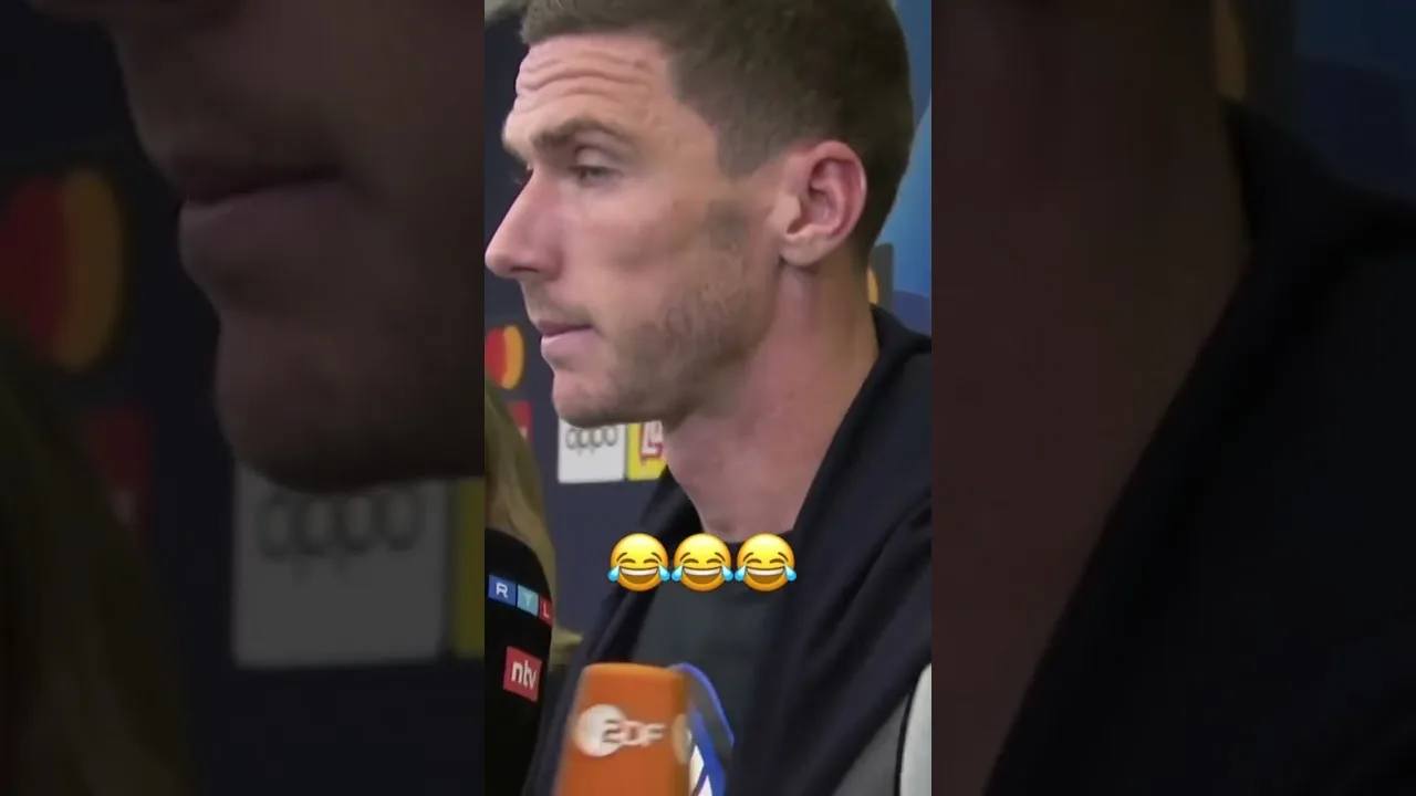 Legendäres Interview 😂 #foryou #fußball #bundesliga #shortsfyp #dfb #soccer #deutschland #shorts