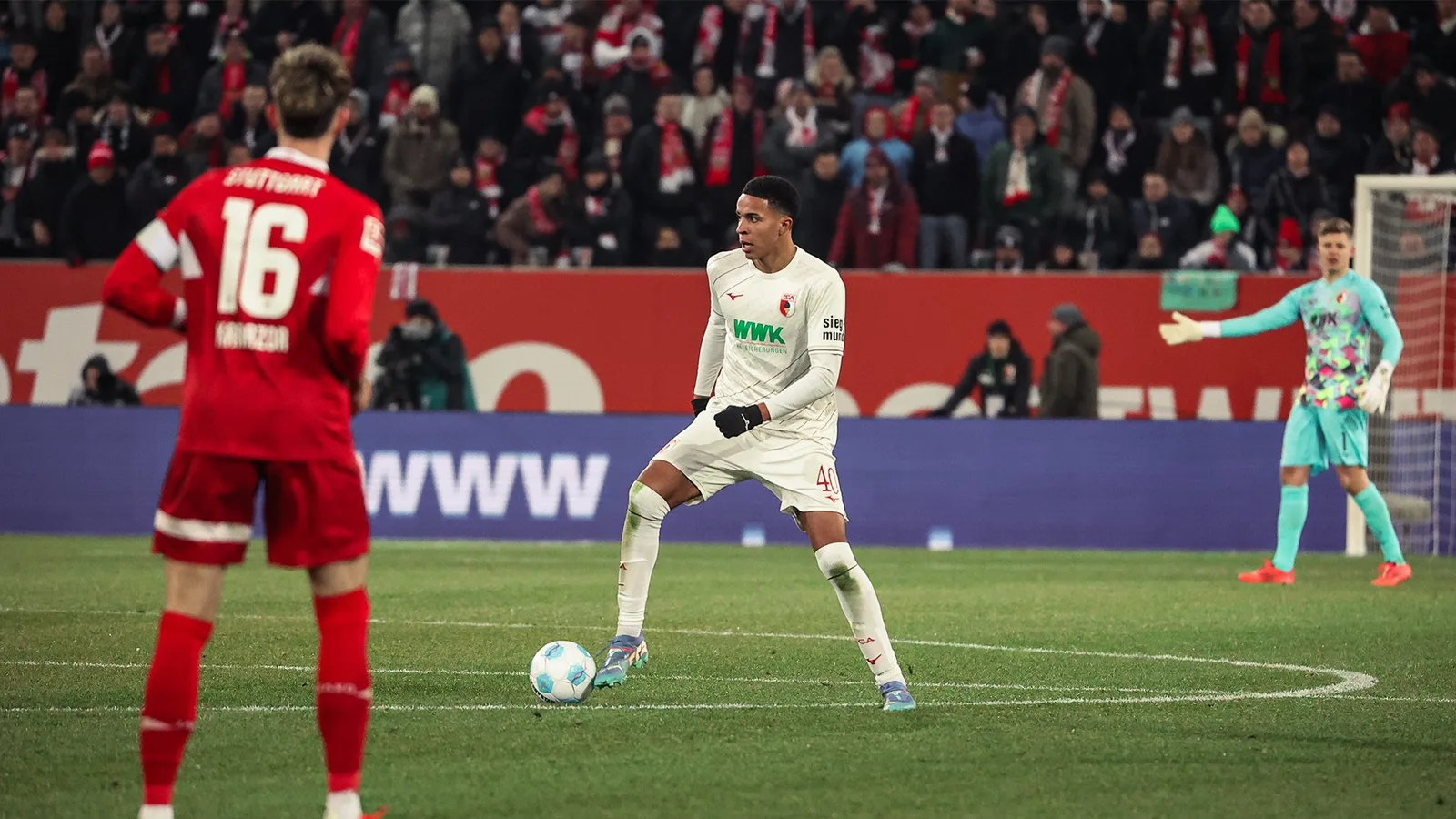 « Ça faisait du bien » : Banks fait ses débuts en Bundesliga