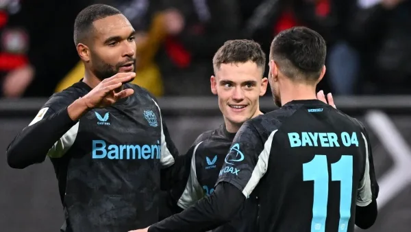 Les champions de Bundesliga réduisent l’écart avec le leader du Bayern