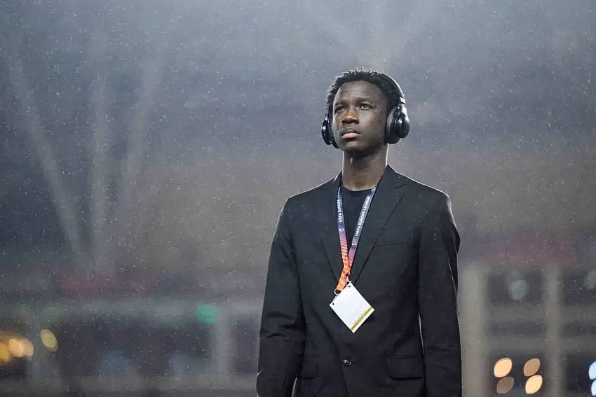 Le Bayer Leverkusen va signer un défenseur central camerounais de 20 ans !