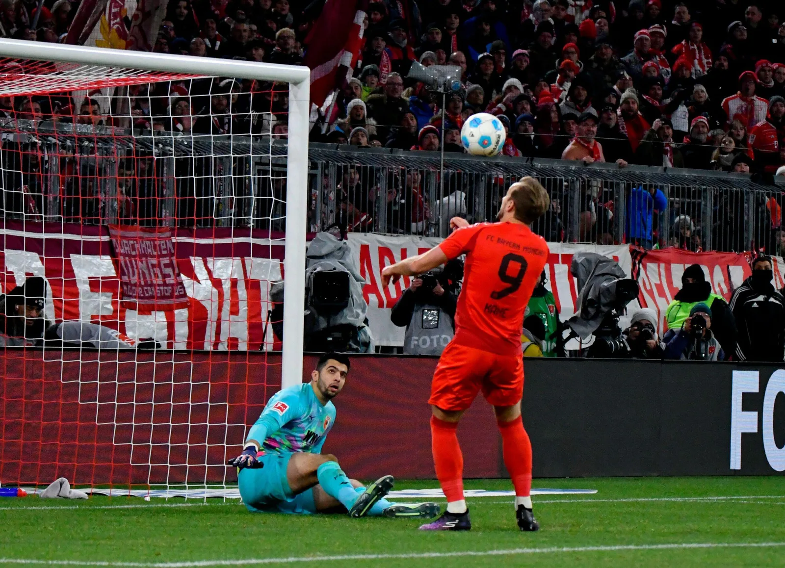 Augsbourg – Bayern Munich, vidéo en direct, 21h30, Digi Sport 3. Lors de la tournée, les Bavariens n’ont eu aucun problème – qwer.ro