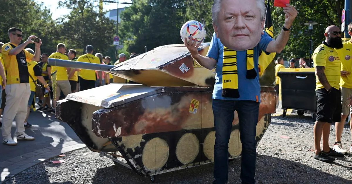 L’accord de sponsoring du Borussia Dortmund avec un grand fabricant d’armes devrait faire l’objet d’un débat houleux lors de l’assemblée générale du club.