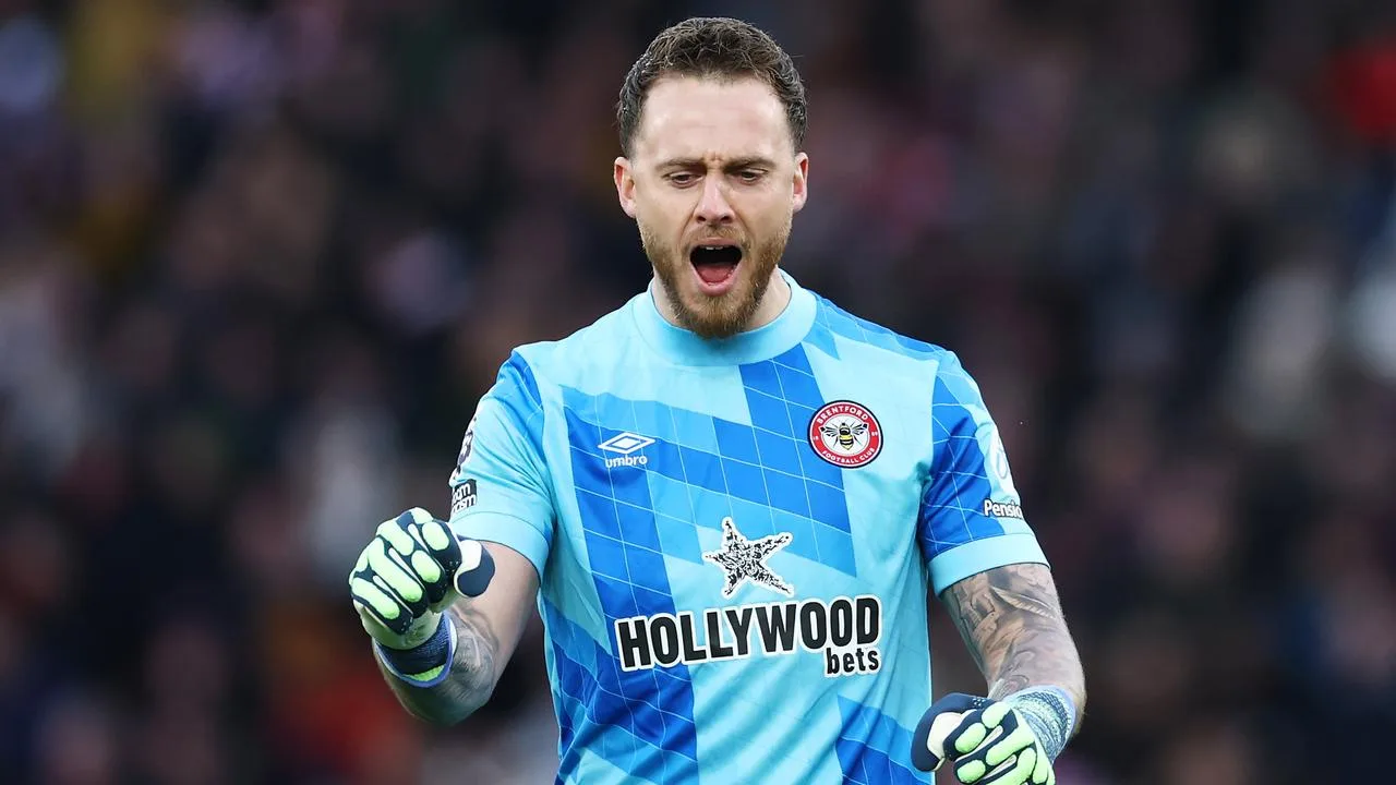 Transfert de Bundesliga: Bayer Leverkusen Signes Keeper Mark Flekken