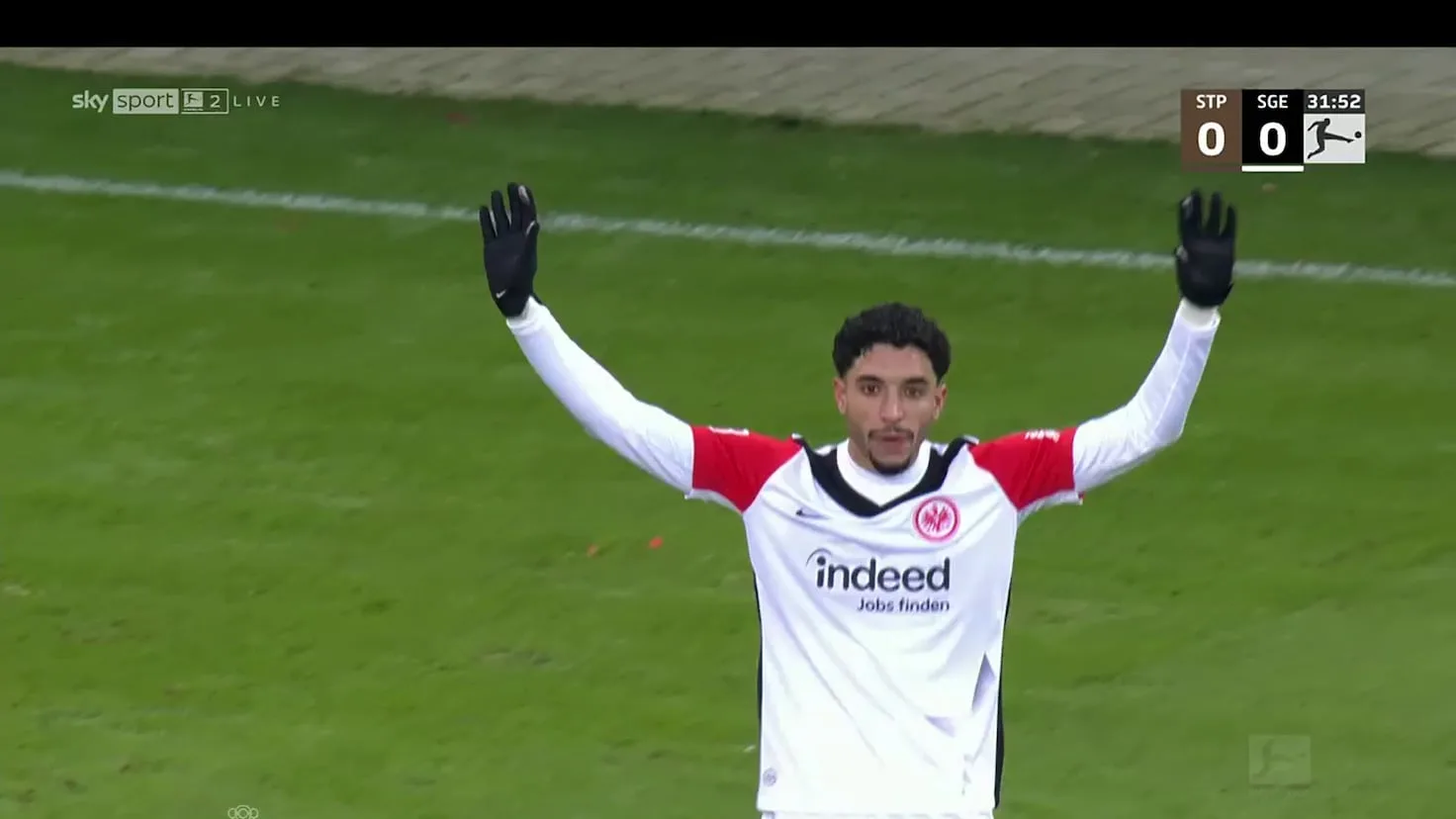 Manchester City s’apprête à recruter Marmoush, le prodige de la Bundesliga, après un superbe but – AS USA