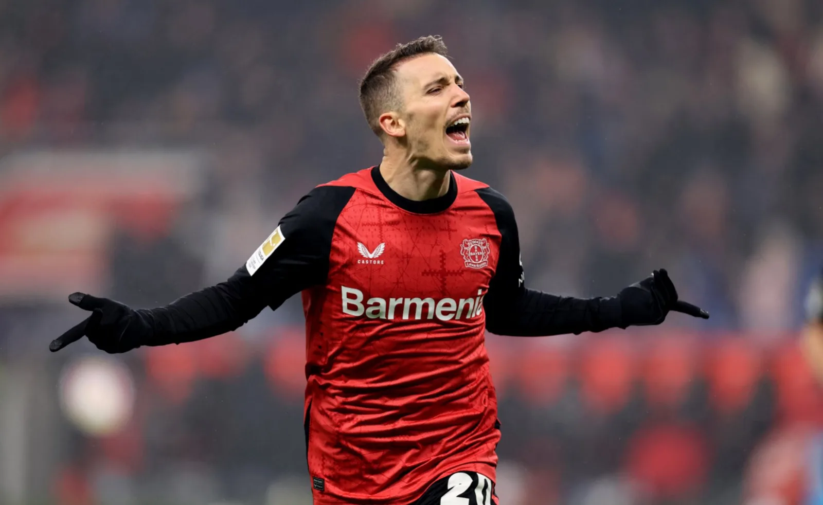 Bundesliga : Le Bayer Leverkusen l’emporte sur une merveille de Grimaldo – beIN SPORTS