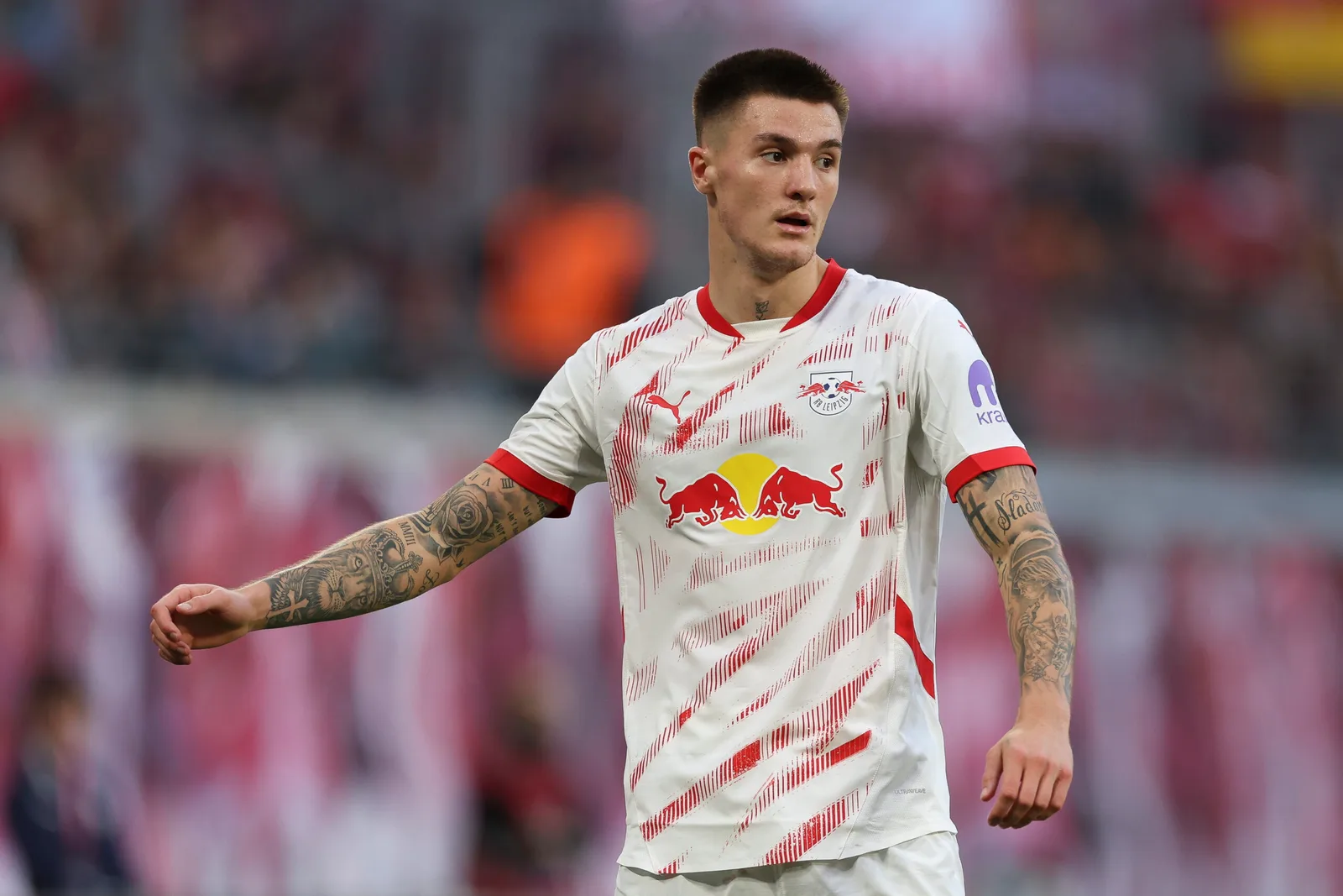 Arsenal a considéré le «  concurrent le plus chaud  » pour signer la star de Bundesliga «extrêmement rapide»