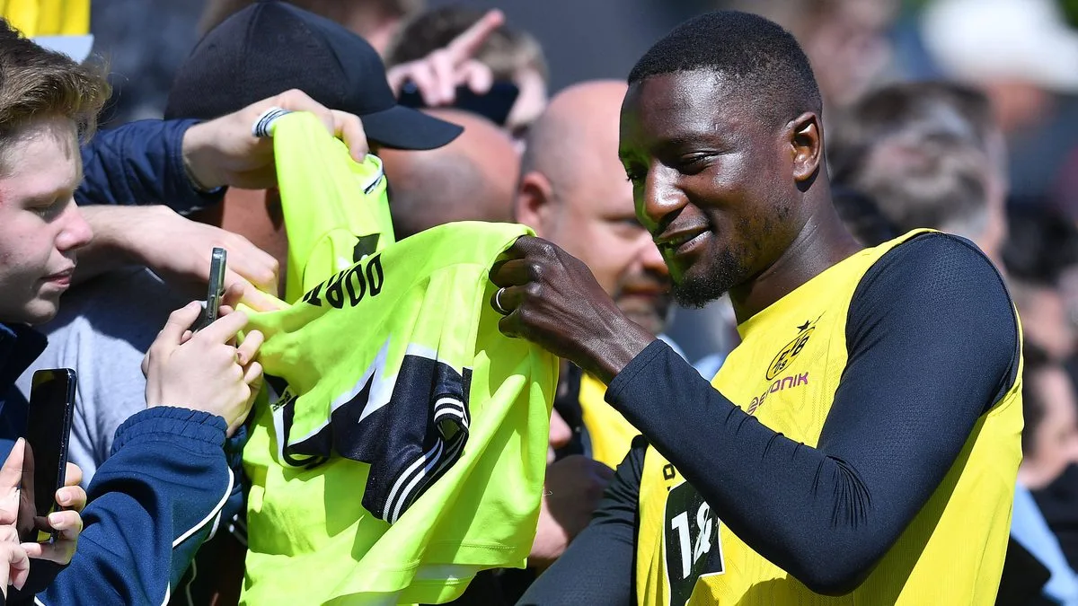 Borussia Dortmund à la Coupe du Monde de la FIFA 2025: Dernières nouvelles et accumulation de tournoi!