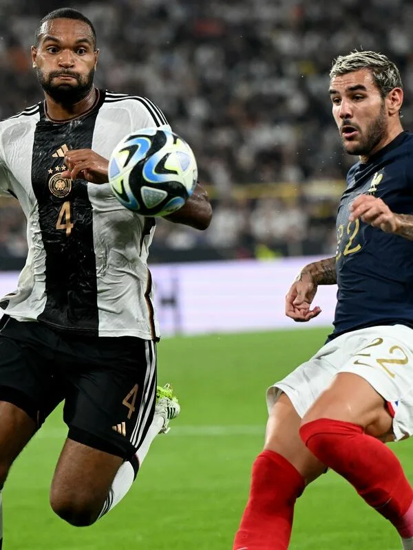 Le transfert de Jonathan Tah de Bayer Leverkusen au FC Bayern pour le prochain …