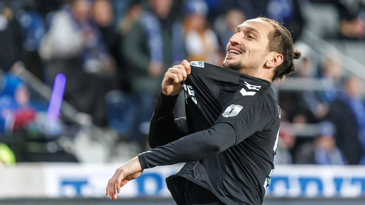 2e Bundesliga folle : le 1. FC Magdeburg ne gagne toujours pas un seul match à domicile – et est premier