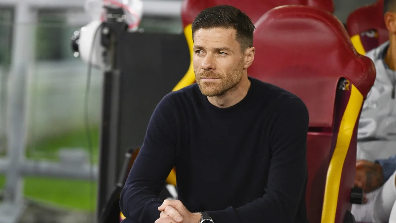 Le Bayer Leverkusen cherche déjà un remplaçant pour Xabi Alonso et débat entre 2 entraîneurs