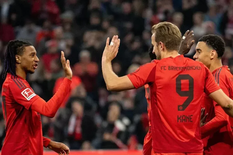 Avant de regarder, regardons les pronostics pour le Bayern Munich contre Benfica, 4e journée de la Ligue des champions européenne, le 6 novembre 2024 ! La flotte de Vincent Kompany est-elle en train de renaître ?