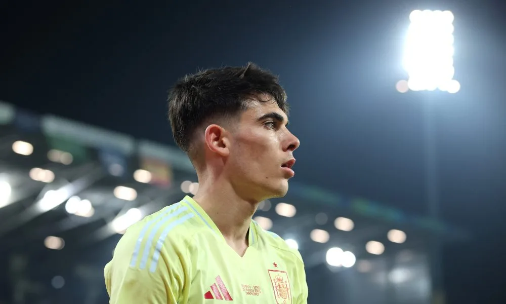Barcelone Prospect avec une clause de libération de 6 millions d’euros attirant les intérêts du Borussia Dortmund
