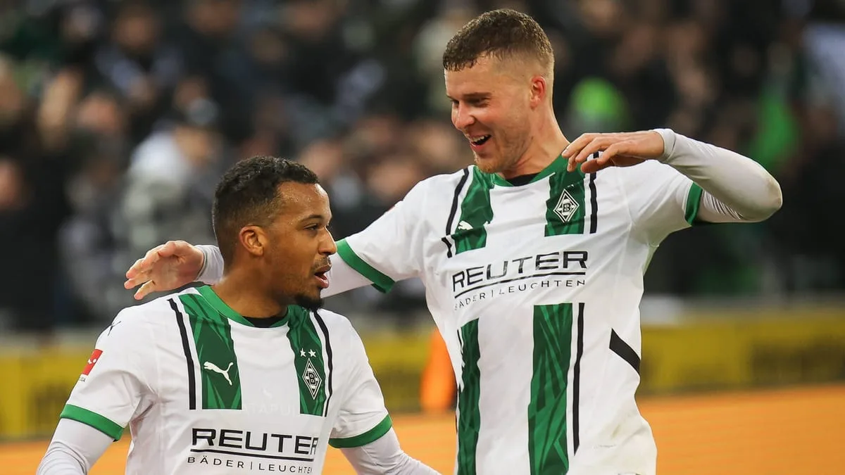 Le club de Jürgen Klopp veut la star de Gladbach, Elvedi