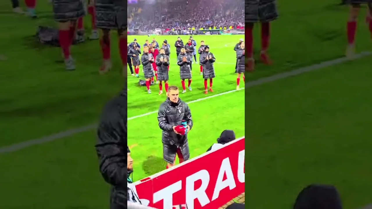Wollt ihr mehr sehen ? Schreibt es in die Kommentare #bundesliga #football #paderborn #fussball