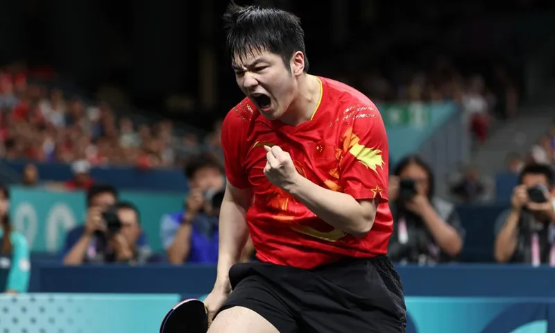 Le fan de champion olympique chinois Zhendong rejoint la table de tennis de table Bundesliga, signe avec Saarbrücken