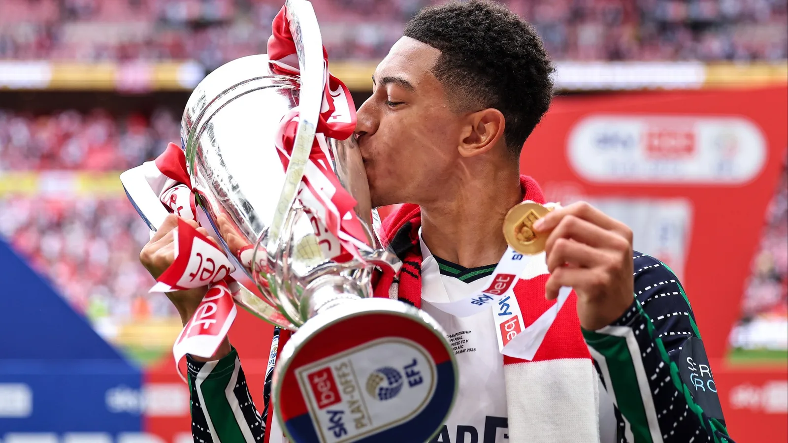 Borussia Dortmund pour payer plus pour Jobe Bellingham que frère Jude comme accord est conclu