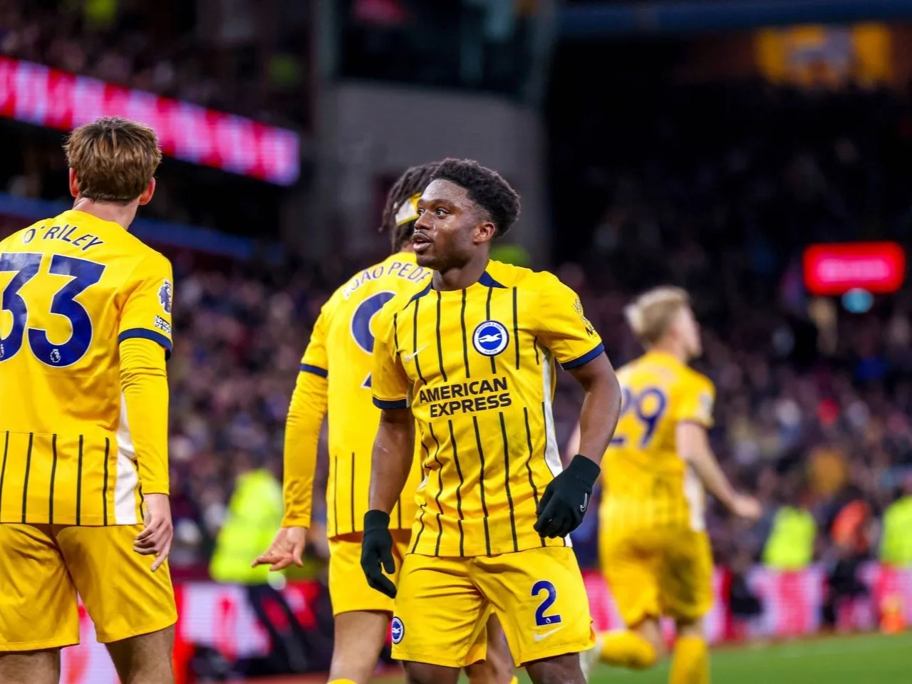 Transférer des nouvelles et des rumeurs: Bellingham à Bundesliga, Leicester veut que Brighton Defender, Foyth Villa, plus tard