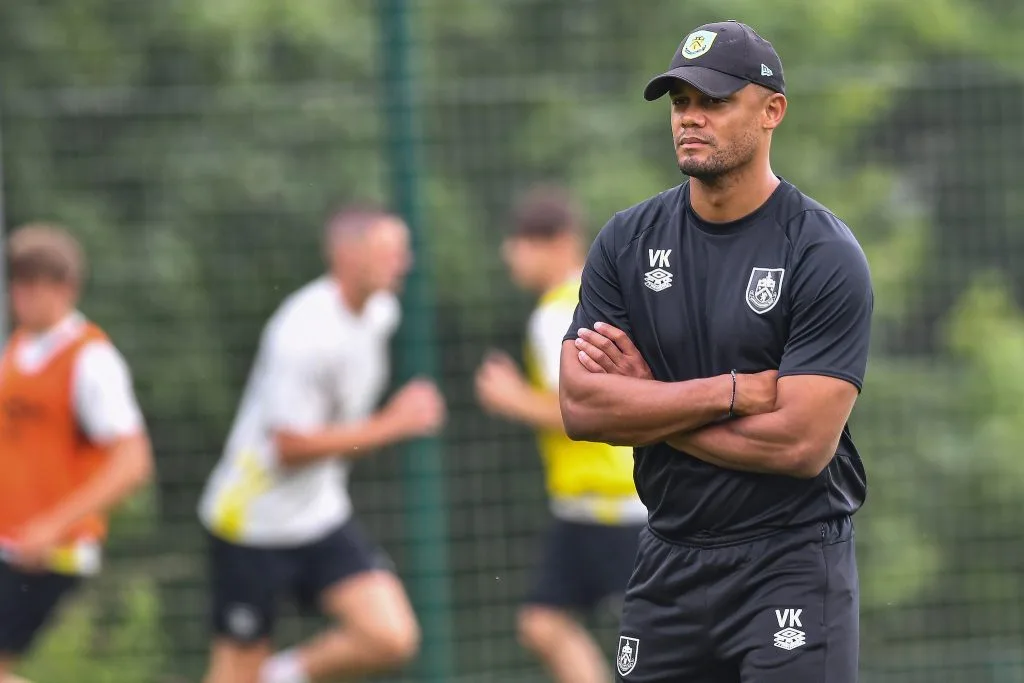Vincent Kompany Coach ne sera pas licencié par le Bayern Munich en cas d’élimination de la Ligue des champions