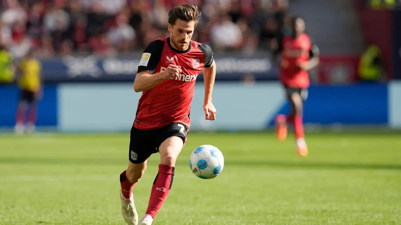 Bayer Leverkusen: Le premier joueur de remplacement va à une distance du train er xabi Alonso | sport