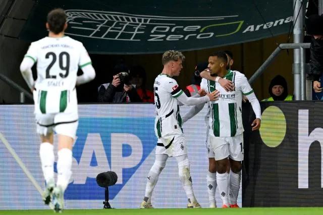 L’Eintracht Francfort coule contre Mayence, Plea porte Gladbach en Bundesliga