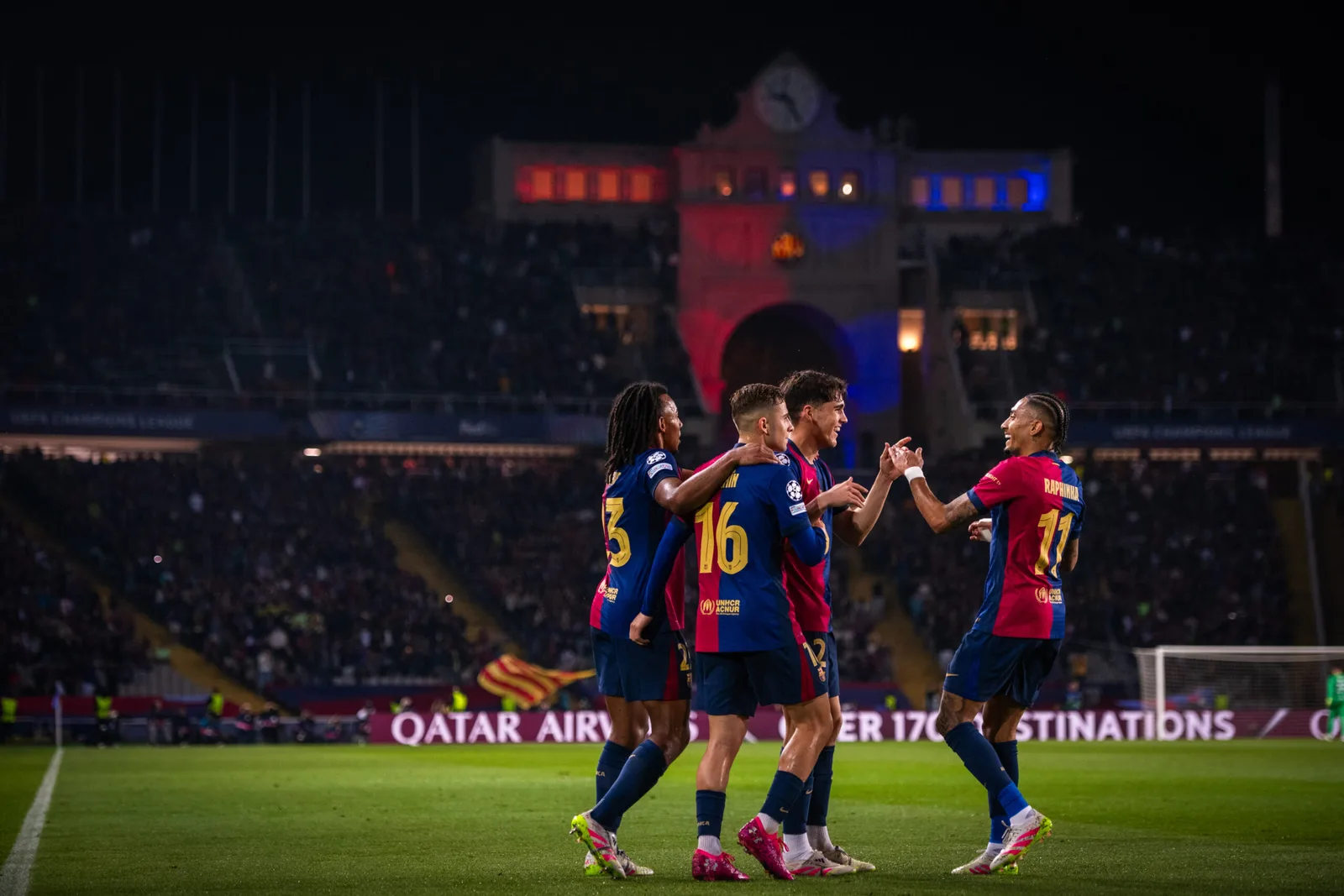 FC Barcelone 4-0 Borussia Dortmund: Giant Leap en avant