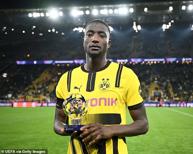 Le Borussia Dortmund Star bat le record de Mohamed Salah en Ligue des champions – mais son triplé est vain alors que Barcelone survit pour atteindre les demi-finales