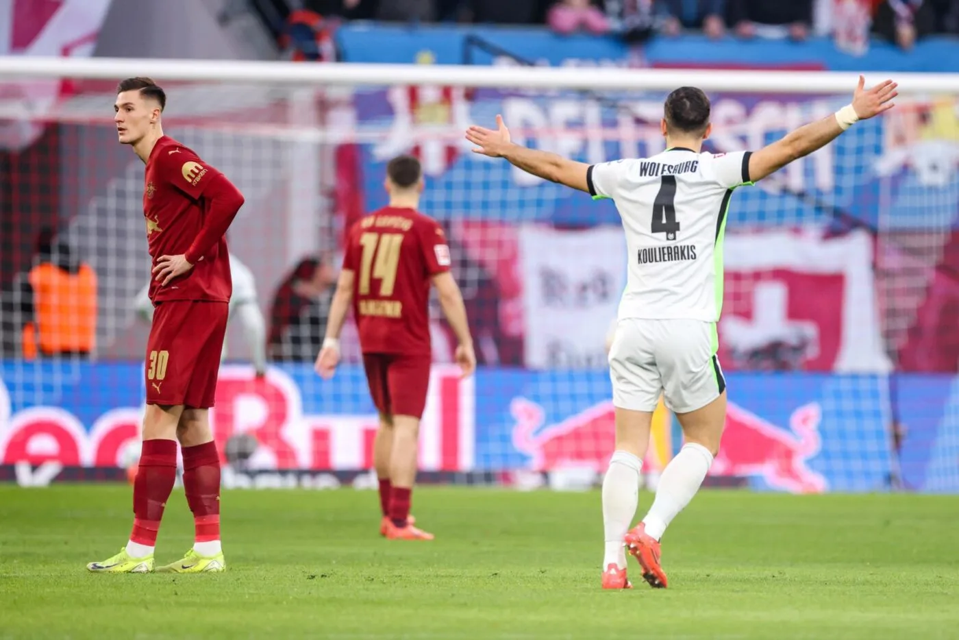 Wolfsburg coule Leipzig, Leverkusen s’en sort face à l’Union – Bundesliga – J12 – Résumé