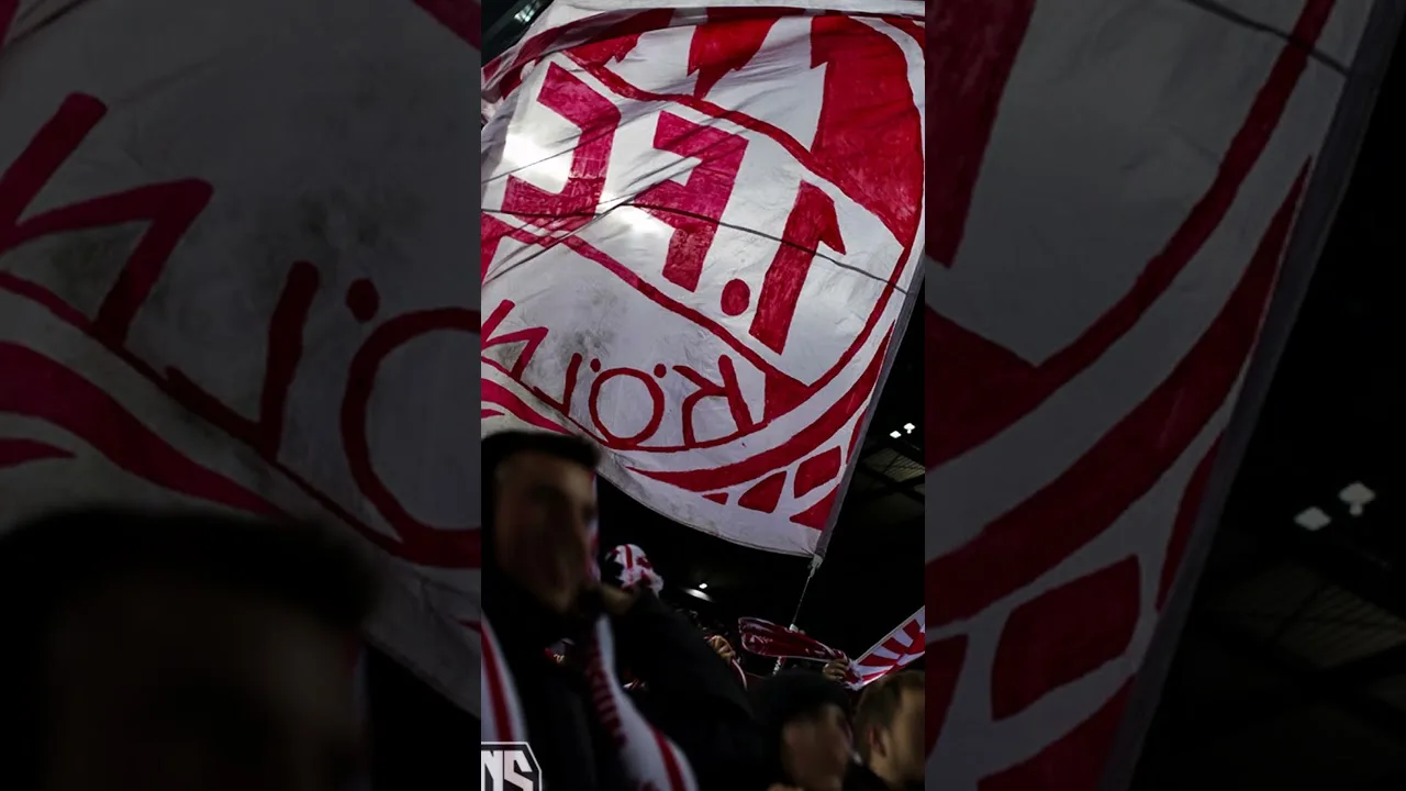Köln erbeutet die Stuttgart Zaunfahne erbeutete #bundesliga #ultras #fans #vfb #fcköln #fußball
