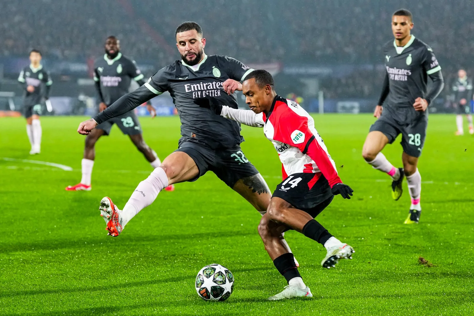 Résultats de Feyenoord vs AC Milan Score 1-0, Celtic vs Bayern Munich score 1-2