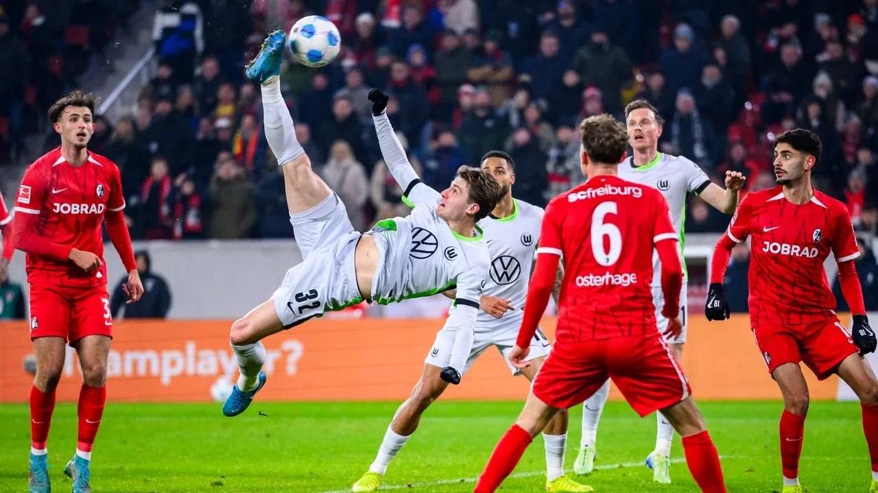 Fribourg survit à une attaque tardive pour battre Wolfsburg dans un thriller de Bundesliga