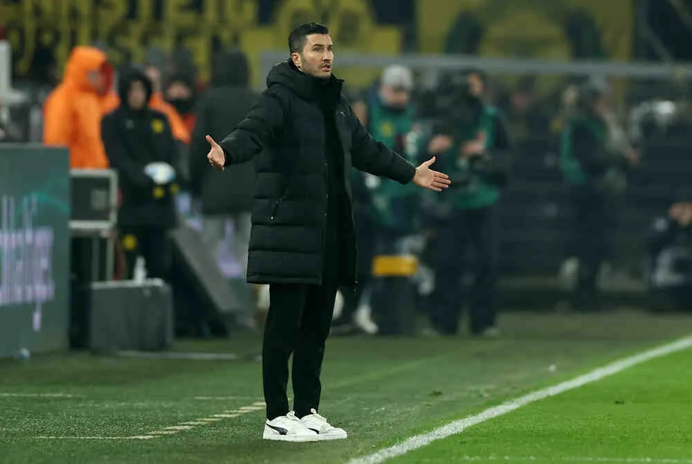 L’Eintracht surperforme, Nuri Sahin est en difficulté, Henriksen est le faiseur de rois
