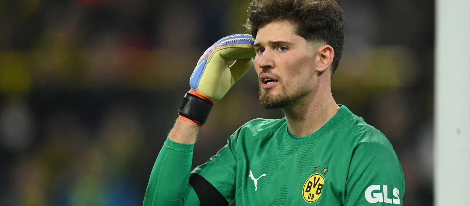 Manchester United Prêt à bondir pour Gregor Kobel si le Borussia Dortmund manque de qualification en Ligue des champions – Man United News and Transfer News